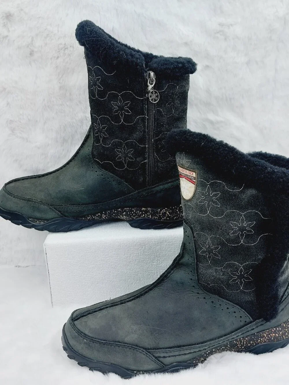 The North Face Women's Black Primaloft Bella Alta Blackcomb Winter Boots Size 9